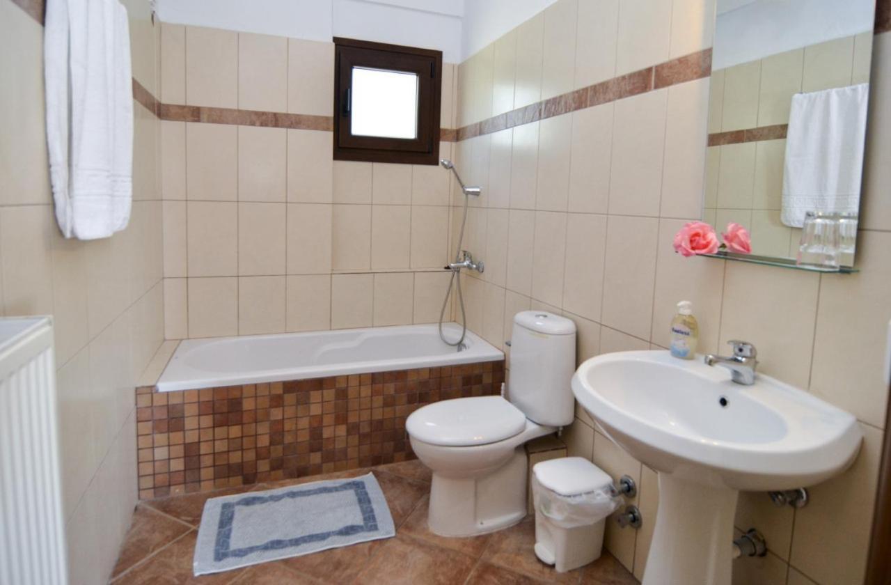 Moonbeam Hotel Потос Екстер'єр фото